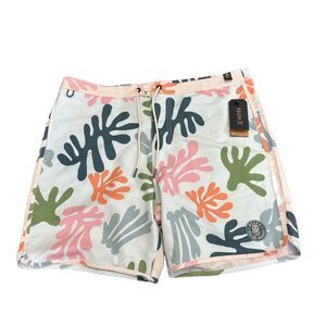 Roark Chiller 17 Inch - Brand New NWT $69 Coral Reefer - size 34